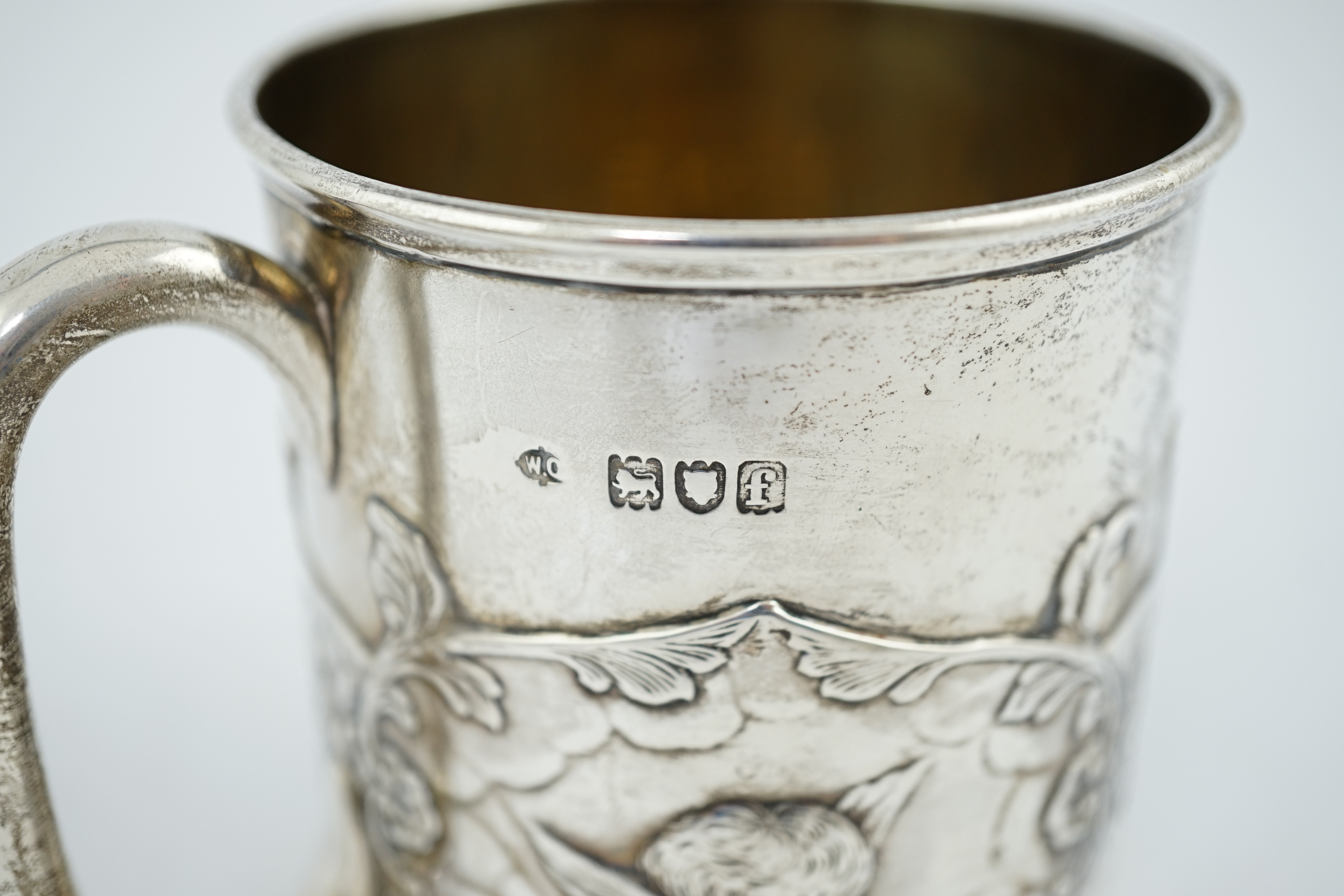 An Edwardian silver christening mug, by William Comyns